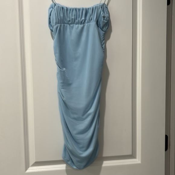 Princess Polly rushed mesh gown - Picture 2 of 3